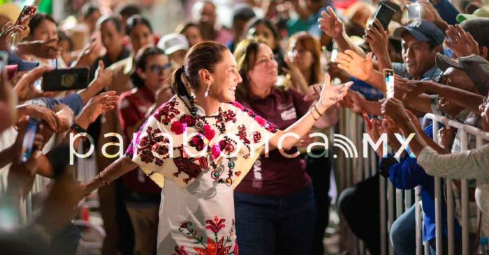 "No los vamos a defraudar", refrenda Sheinbaum desde Veracruz