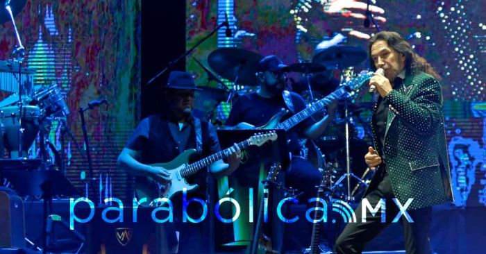 Levanta emociones Marco Antonio Solís &quot;El Buki&quot; en la Feria de Puebla