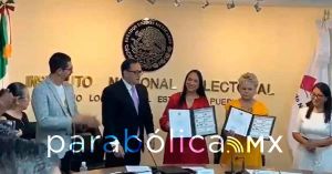Entrega INE constancias de mayoría a los senadores electos