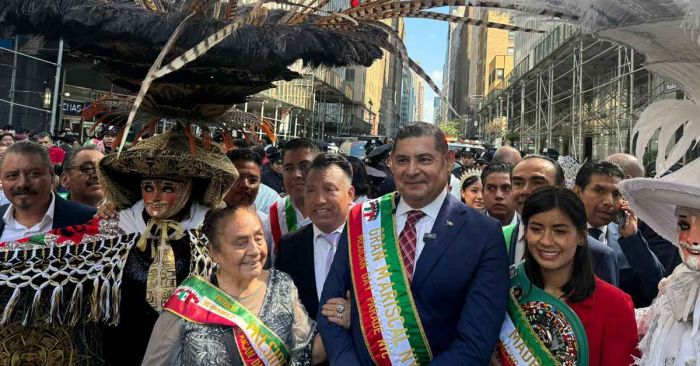 Festeja Armenta la Independencia de México en Nueva York