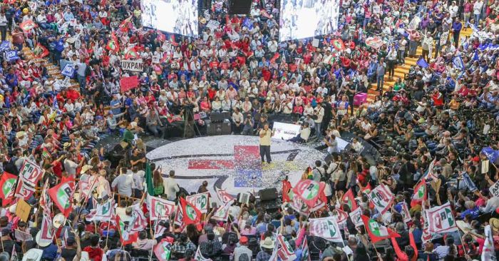 Promete Xóchitl Gálvez desmilitarizar al país