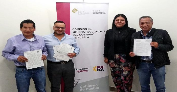 Impulsa Puebla desarrollo en Xochitl&aacute;n Todos Santos y Domingo Arenas