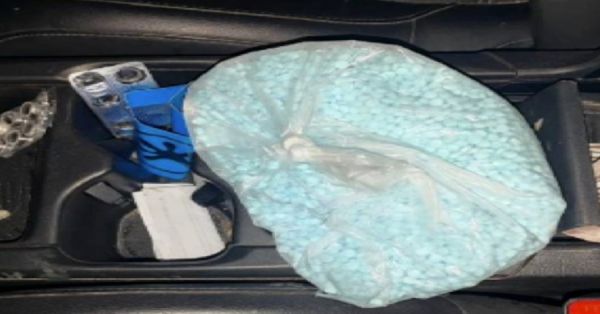 Vinculan a proceso a una persona por portar 9 mil pastillas de fentanilo
