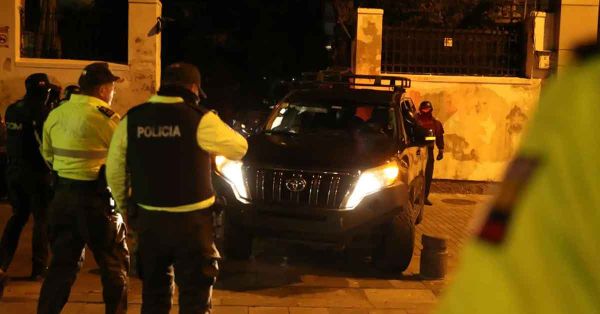 Agradece AMLO a Celac por apoyar a M&eacute;xico tras allanamiento en embajada