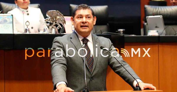 Deben empresas refresqueras tomar conciencia del daño por endulcorantes: Armenta