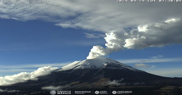 Registra Popocatépetl 40 exhalaciones y 309 minutos de tremor