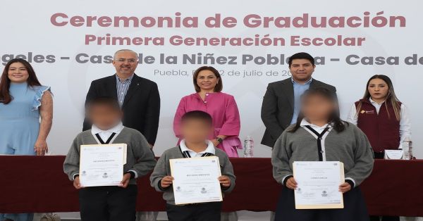 Gradúa SEDIF a estudiantes bajo su custodia; corresponden a los niveles básico y medio superior