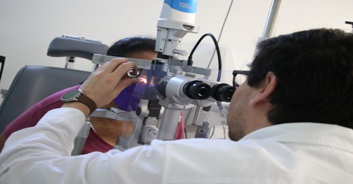 Realizan primer trasplante de córnea en la Unidad de Oftalmología de Cholula, IMSS-Bienestar