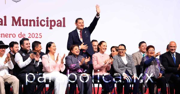 Muestra Sheinbaum sensibilidad al reunirse con alcaldes de todo el país: Armenta