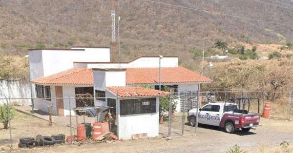 Fallece polic&iacute;a al interior de base de operaci&oacute;n