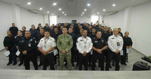 Recibe SSC Puebla a aspirantes de cadetes