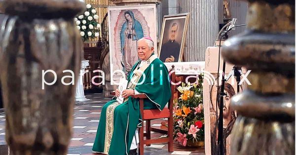 Lanza Arquidi&oacute;cesis de Puebla un llamado a la paz en el Medio Oriente