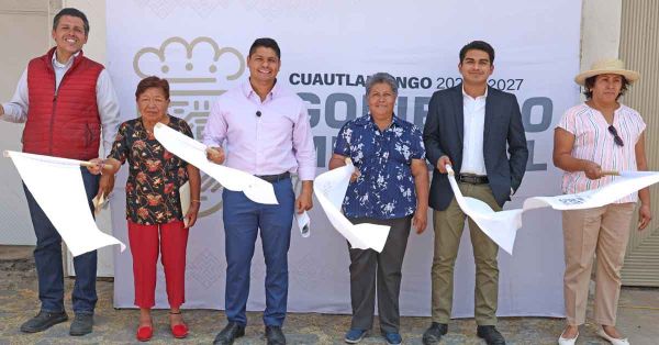 Da Omar Mu&ntilde;oz banderazo a pavimentaci&oacute;n en reserva territorial Quetzalc&oacute;atl