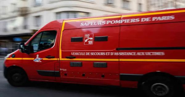 Captan a un joven arrojando a recién nacido desde una ventana de un hotel de París
