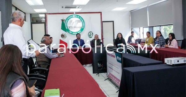 Fortalecer la educación y la equidad UTTecam y el Instituto de la Mujer de Tecamachalco