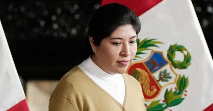 Rompe Perú relaciones diplomáticas con México por asilo a exprimera ministra