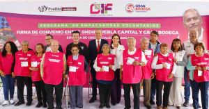 Suman esfuerzos SMDIF y Gran Bodega en programa &quot;Empacadores Voluntarios&quot;