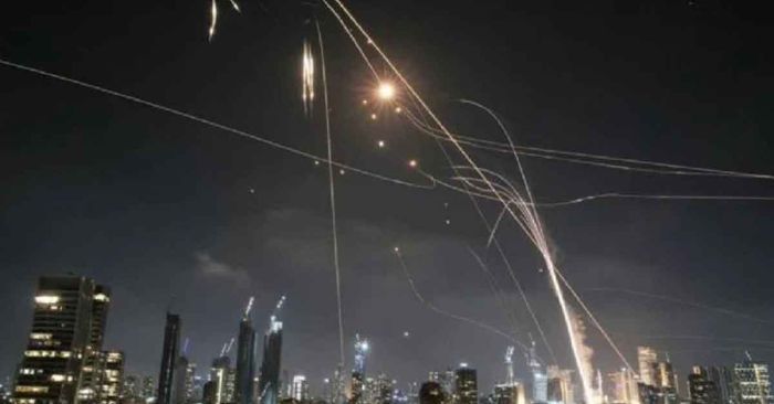 Bombardea Irán a Israel