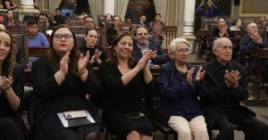 Rinde Congreso homenaje post mortem a Elisa &Aacute;valos