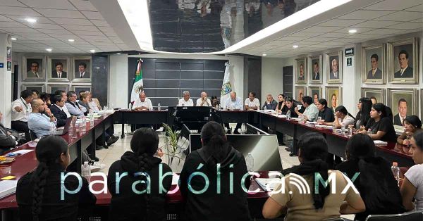 Sostiene Segob mesa de acuerdos con normalistas de Teteles