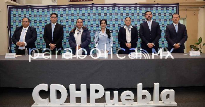 Deber&aacute; titular de la CDH rendir cuentas ante el Congreso: Parra