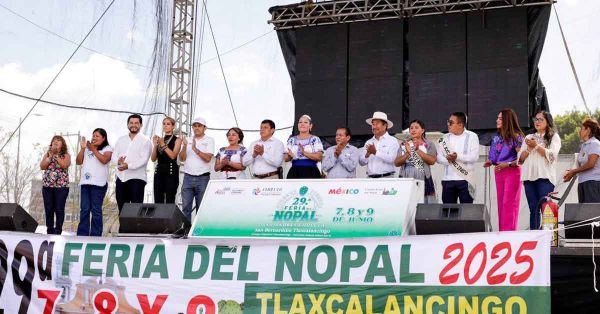 Inaugura Lupita Cuautle la Feria del Nopal en Tlaxcalancingo