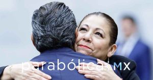Camina como candidata, actúa como candidata