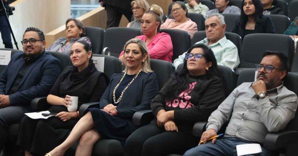 Reflexionan en Congreso de Puebla sobre el Constitucionalismo Poblano