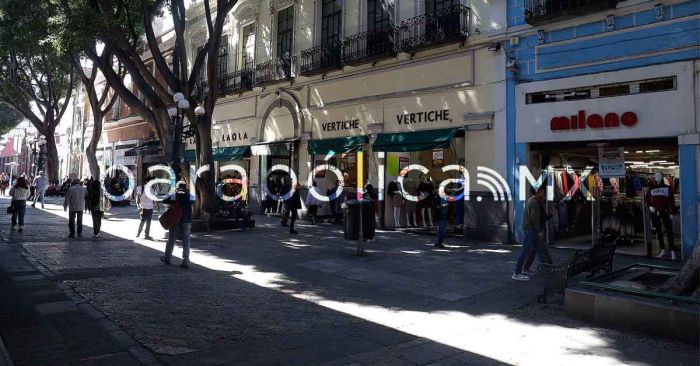 Permanece operativo contra la instalaci&oacute;n de vendedores ambulantes