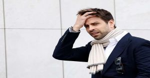 Se defiende Piqué ; niega irregularidades en comisiones
