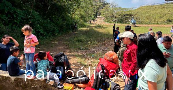 Supervisa Nahle llegada de apoyo a&eacute;reo en Ilamatl&aacute;n