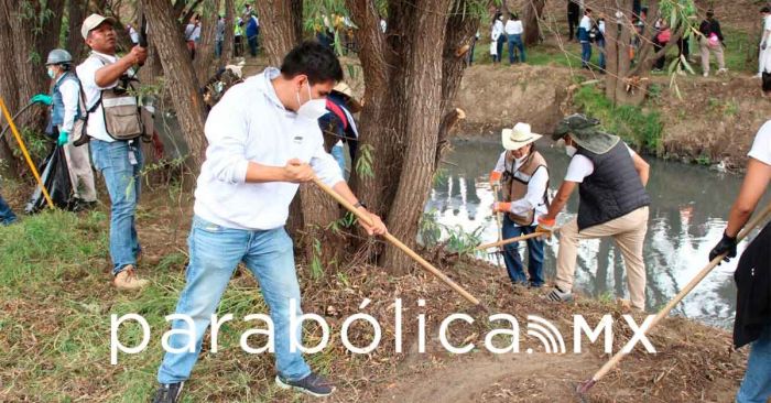 Se invierten 2 mil 755 mdp para el saneamiento del r&iacute;o Atoyac: Armenta