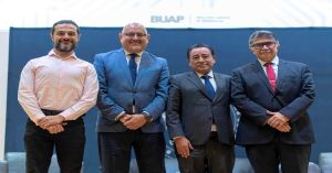 Abordan en la BUAP importancia del acceso abierto al conocimiento e Inteligencia Artificial