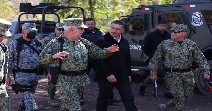 Realizan recorridos el general Trevilla y García Harfuch por Sinaloa