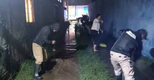 Atiende gobierno de San Pedro Cholula da&ntilde;os por desborde de arroyo en Almoloya