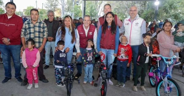 Contin&uacute;a Pepe Chedraui celebrando posadas navide&ntilde;as junto a familias de la capital