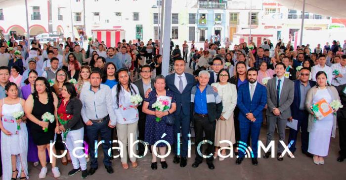 Atestigua Roberto Solís dos bodas de la comunidad LGBTTTIQ+ en Huejotzingo