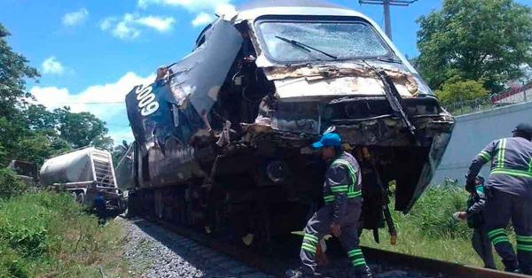 Sufre Tren Interoce&aacute;nico un percance durante la jornada del jueves