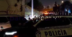 Hallan un cadaver en el puente de la Recta a Cholula y Periférico Ecológico