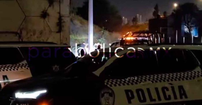 Hallan un cadaver en el puente de la Recta a Cholula y Periférico Ecológico