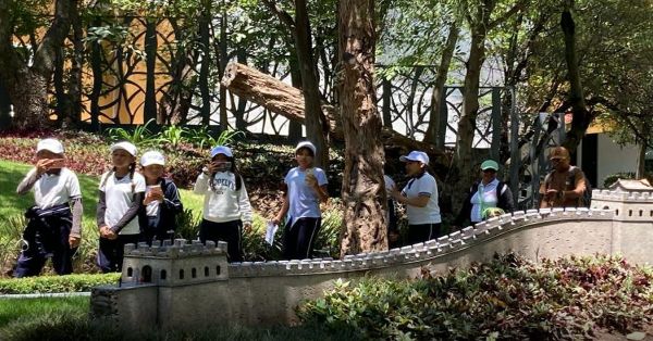 Conoce el programa "Viajes Inolvidables" para las y los j&oacute;venes poblanos