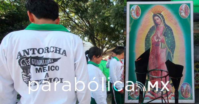 Cruzan Puebla los Peregrinos de Tzimol: emprenden travesía de fe desde Chiapas