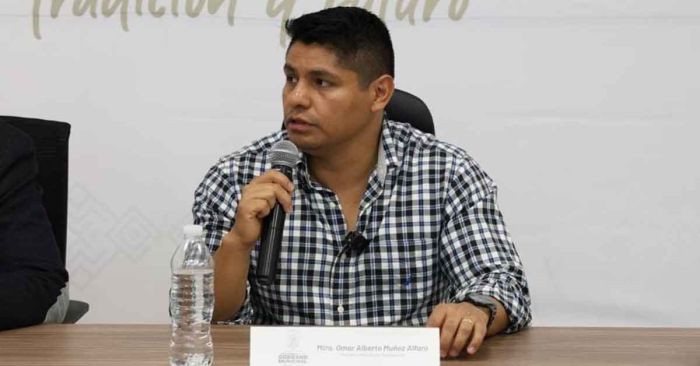Anuncia Omar Muñoz maratón de obras de pavimentación