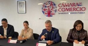 Asume Manuel Flores la presidencia de Canaco