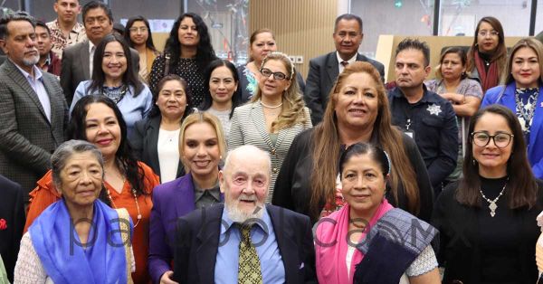Reconocen en el Congreso a "Cayuqui", impulsor del Festival Huey Atlixc&aacute;yotl