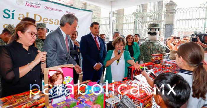 “La violencia no se combate con más violencia&quot;, afirma Rocío Bárcena desde Puebla