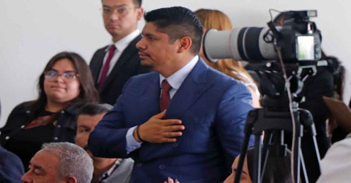 Firma Omar Muñoz convenio para brindar seguridad patrimonial a los ciudadanos