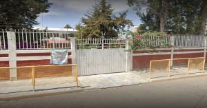 Protestan padres de familia de la primaria Gabino Barreda de Puebla