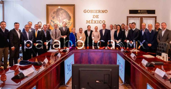 Se reúne Claudia Sheinbaum con integrantes del CCE