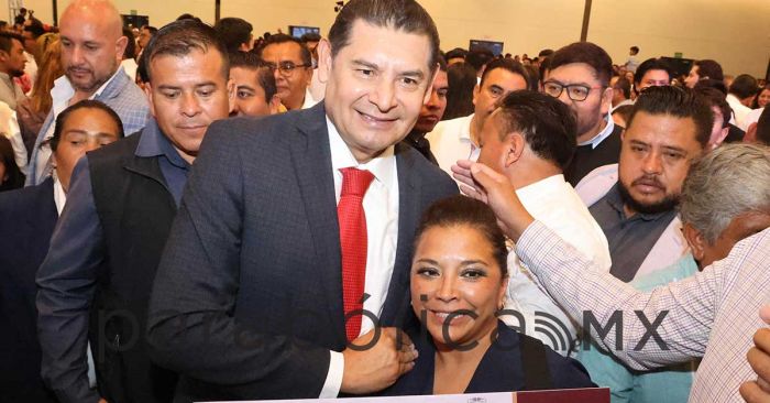 Entrega Alejandro Armenta 17 millones de pesos para el programa Obra Comunitaria